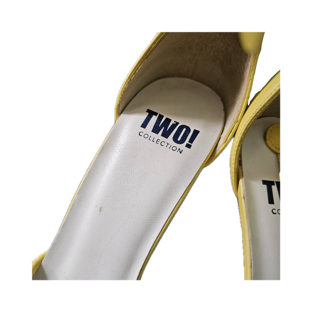 ΠΑΠΟΥΤΣΙΑ TWO