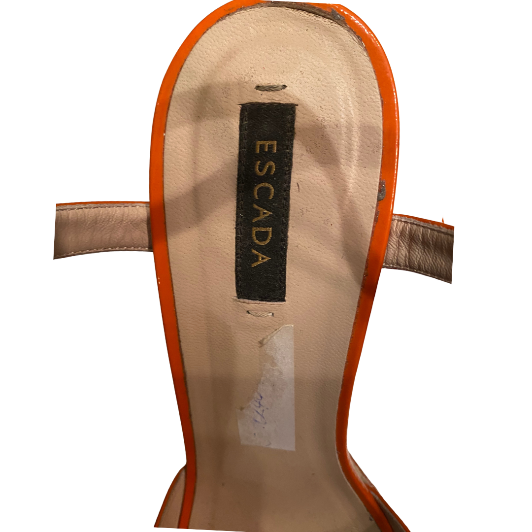 ΠΕΔΙΛΑ ESCADA
