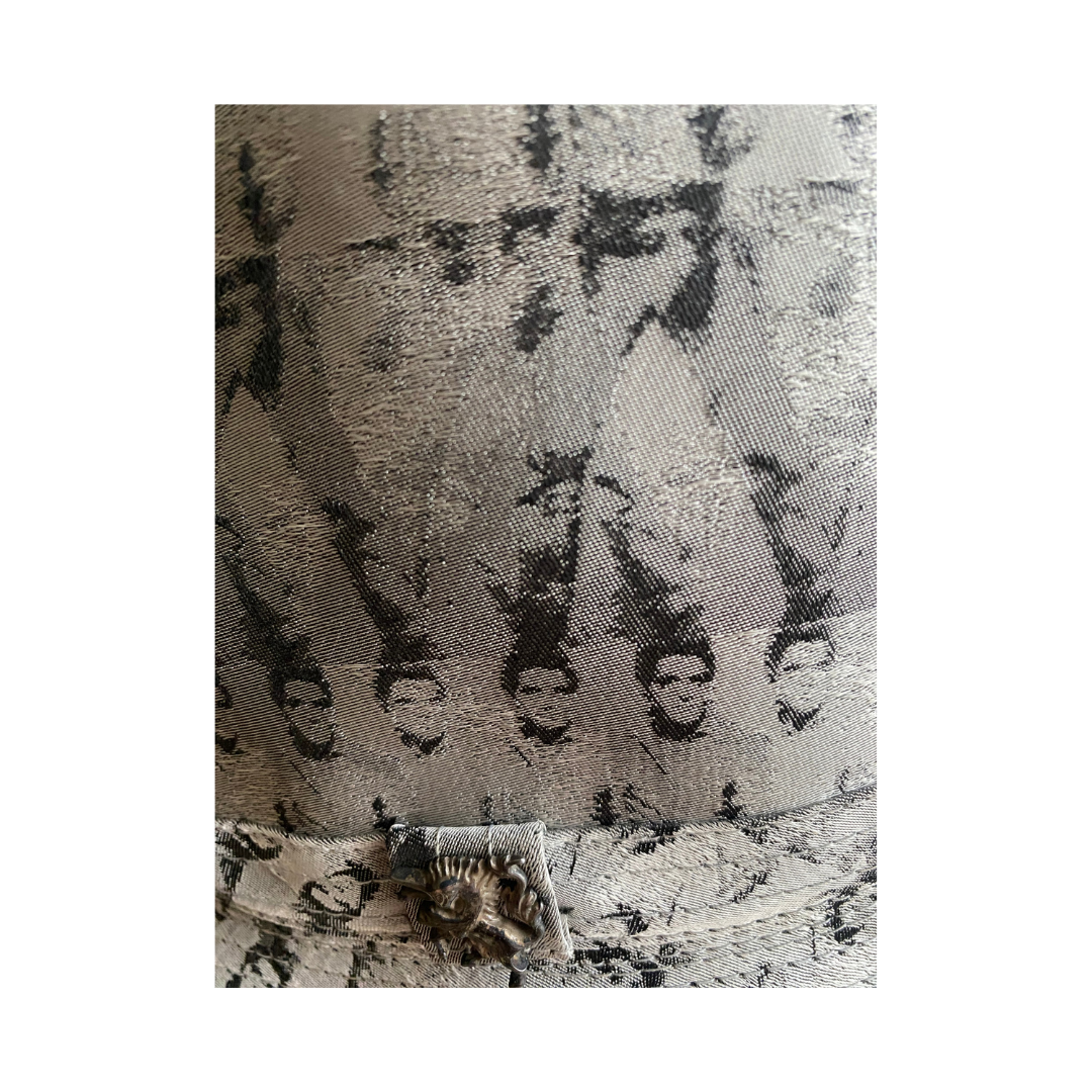 ΚΑΠΕΛΟ ANDY WARHOL BY PHILLIP TREACY
